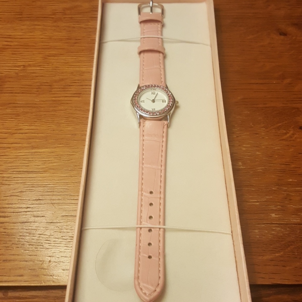 Pink watch - Picture 2 of 2